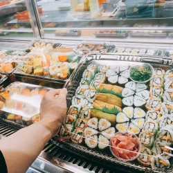 SET L- RAINBOW SUSHI SET