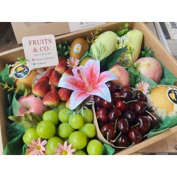 ROYAL FRUITFULLY BOX